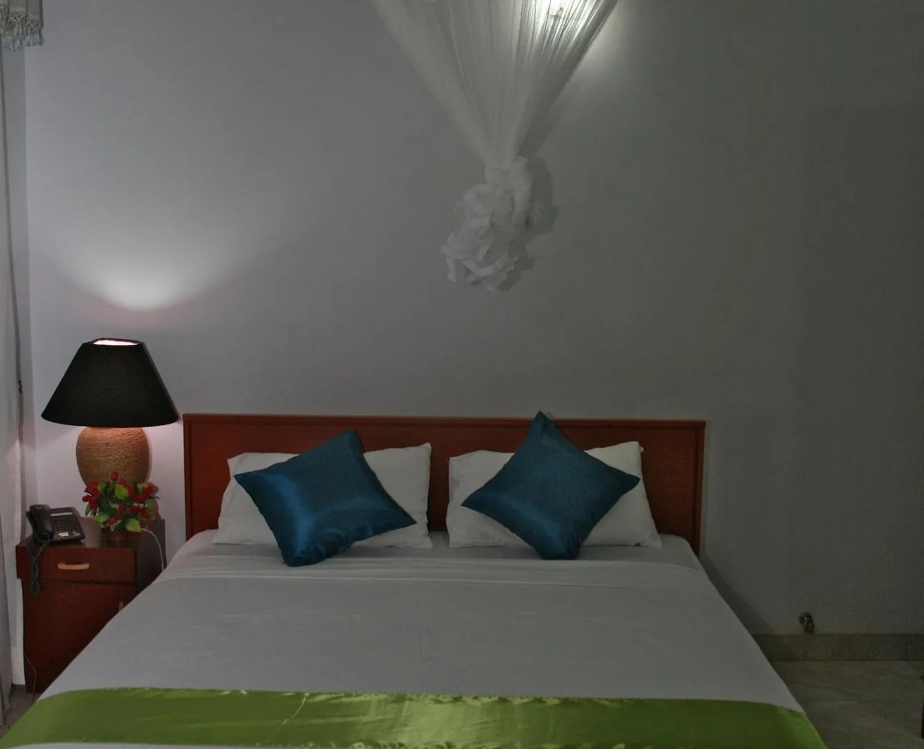 Blue Gum Hotel Ja-Ela