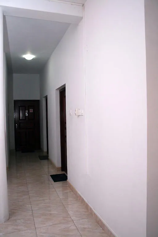 Blue Gum Hotel Ja-Ela 3*,
